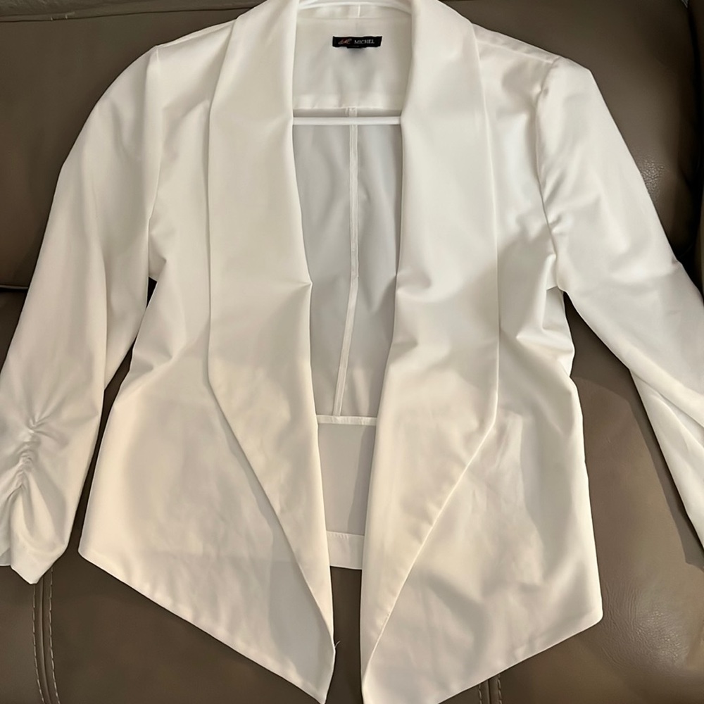 White light weight jacket